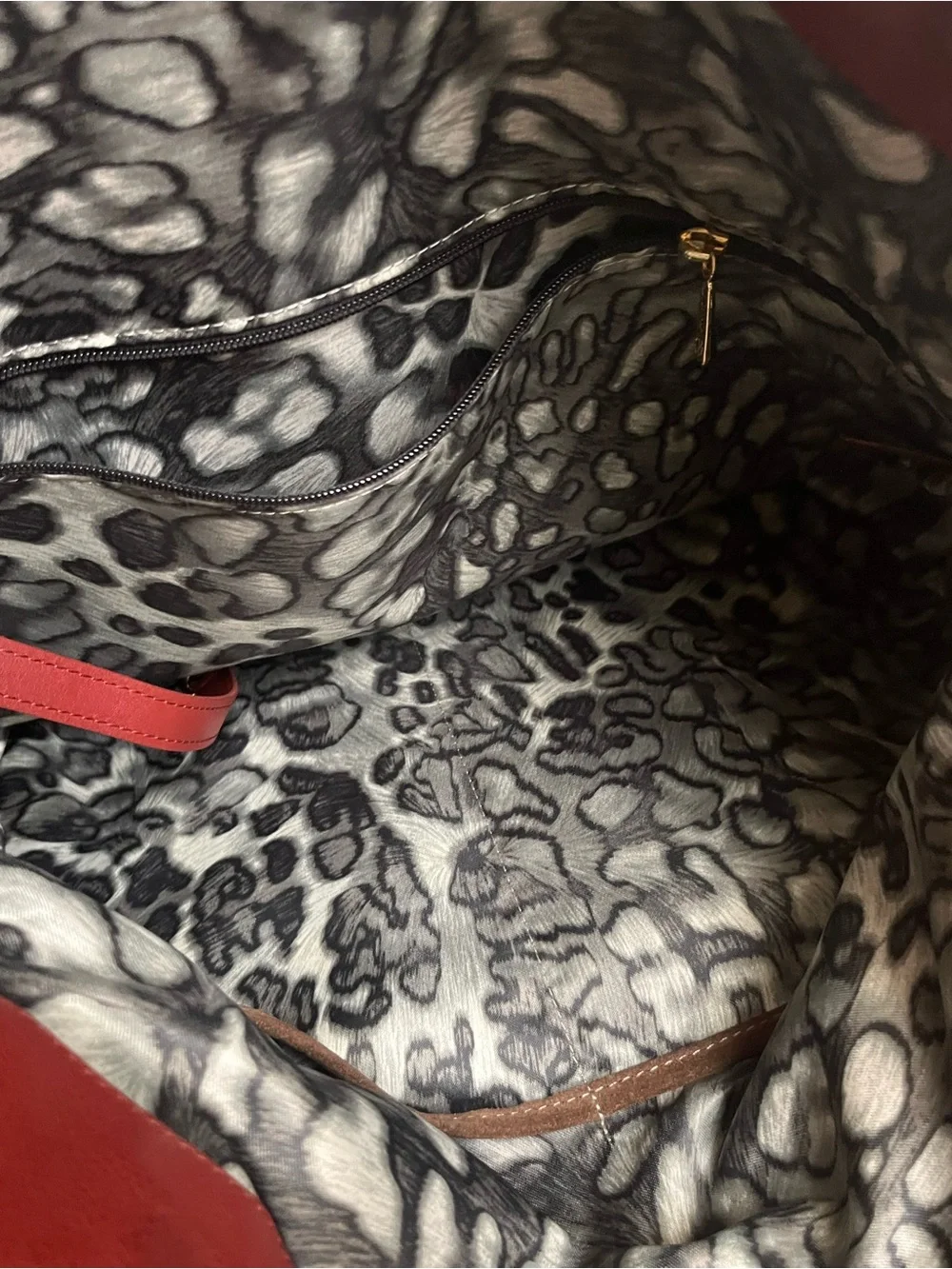 Longchamp Gatsby Coral Red Leather Shoulder Bag with Gold Hardware